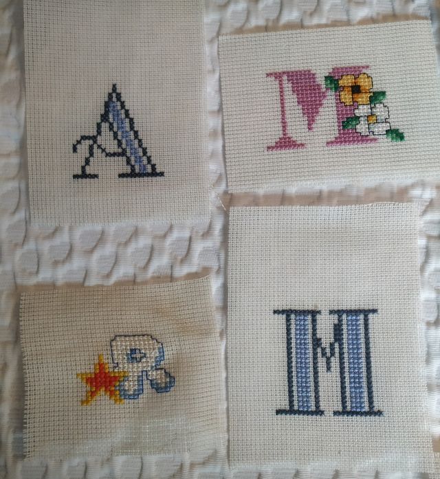 cuadros infantiles realizados en punto de cruz