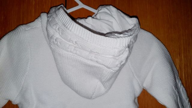 Chaqueta de punto blanca 6-9 meses Premiers jours