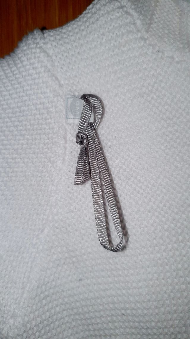 Chaqueta de punto blanca 6-9 meses Premiers jours