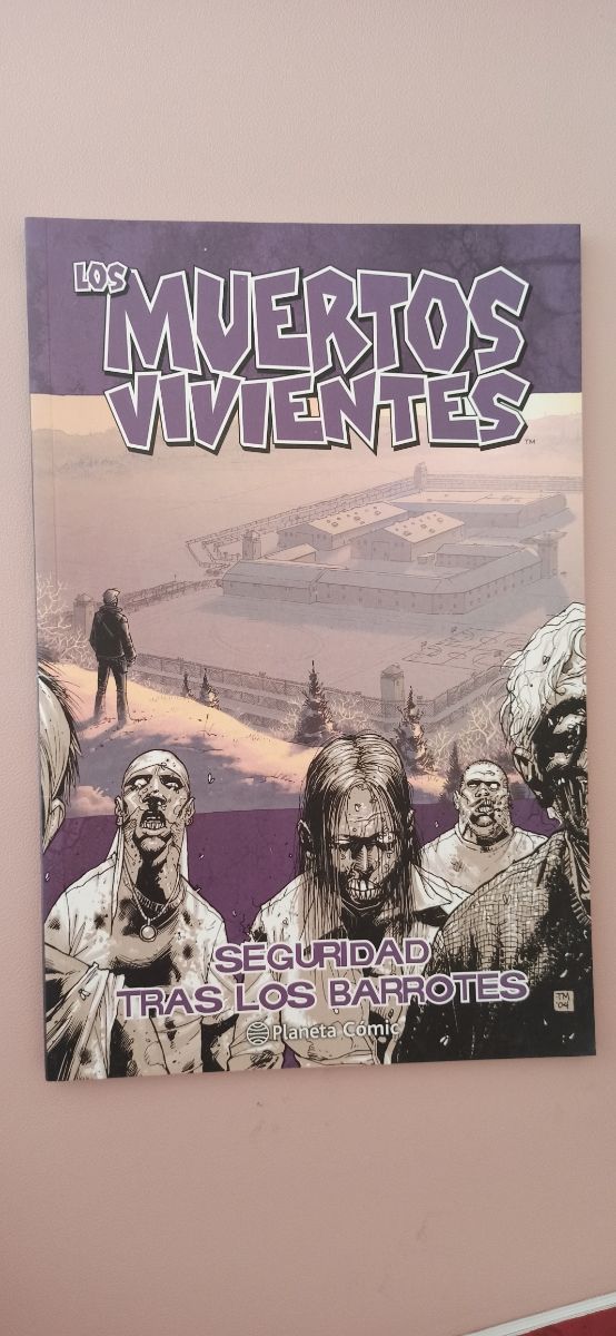Cómic Muertos Vivientes III