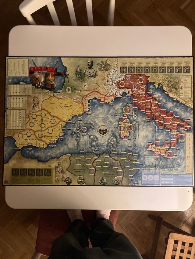 Juego de mesa . Hanibal