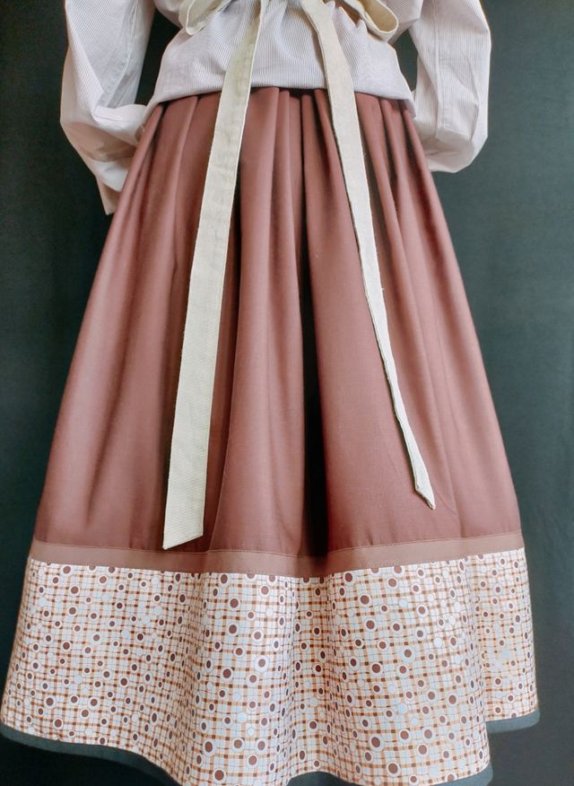 Vestido de baserritarra. Adulto.