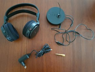 Auriculares inalámbricos Sony MDR-RF811. de segunda mano por 40 EUR en  Atios en WALLAPOP
