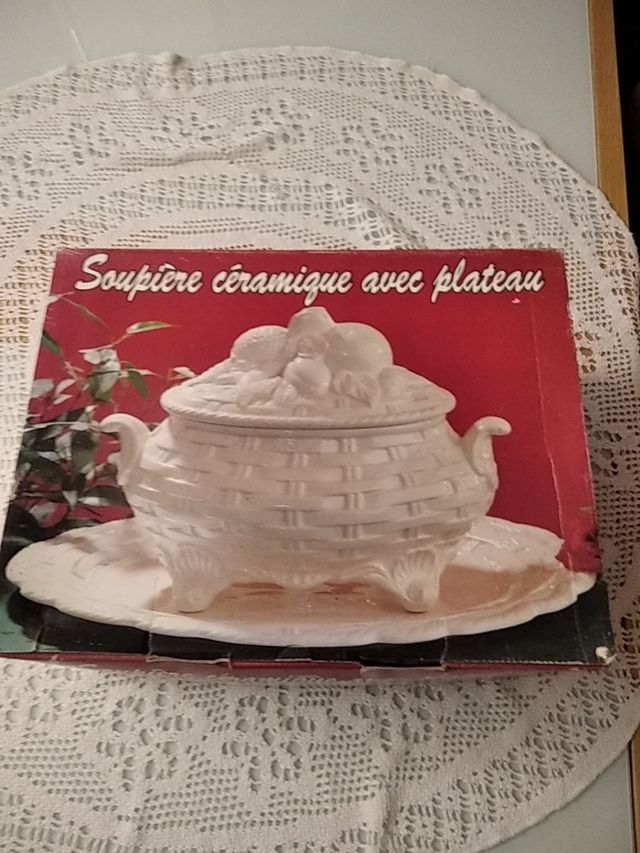 Sopera , frutero decoración de Cerámica con Plato