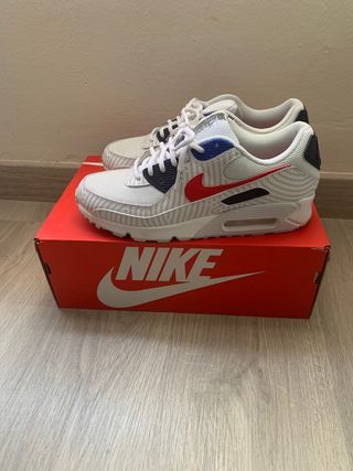 Nike air Max 90 edición especial 2020 de segunda mano por 75 EUR en  Terrassa en WALLAPOP