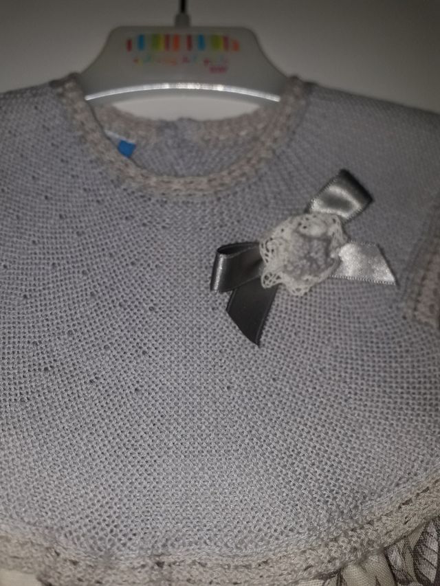 Vestidito de niña talla 6 meses