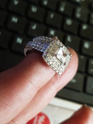 Anillo MUJER M19 A ESTRENAR FUENGIROLA