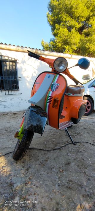 Vespa Pk 125. Louis Vuitton de segunda mano por 1 EUR en Madrid en WALLAPOP