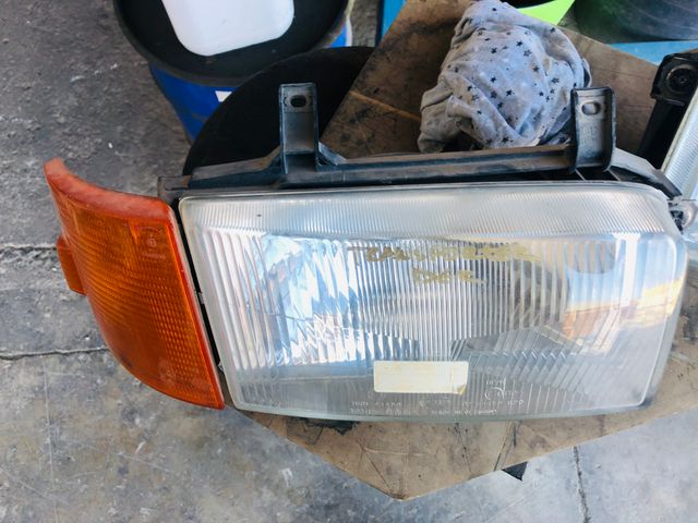 FARO VOLKSWAGEN TRANSPORTER T4