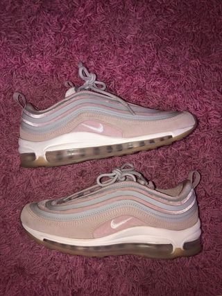 Nike air max 98 terciopelo rosa de segunda mano por 50 EUR en La Garita en  WALLAPOP