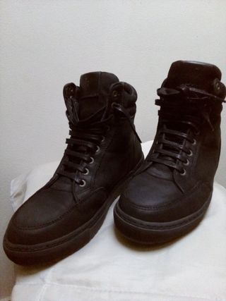 Botines Revit de segunda mano por 75 EUR en Argozon en WALLAPOP