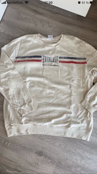 Sudadera everlast zara de segunda mano por 45 EUR en Madrid en WALLAPOP