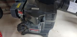 Sopladora profesional Kawasaki KRH 300 A de segunda mano por 150 EUR en  Aguilar de la Frontera en WALLAPOP