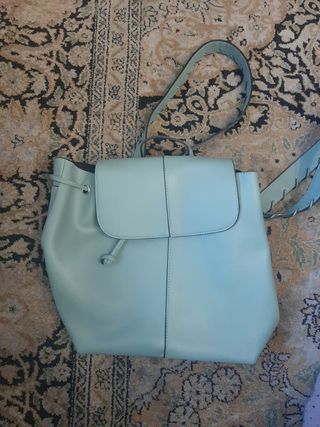 Bolso \\/ Mochila Zara de segunda mano por 10 EUR en Madrid en WALLAPOP