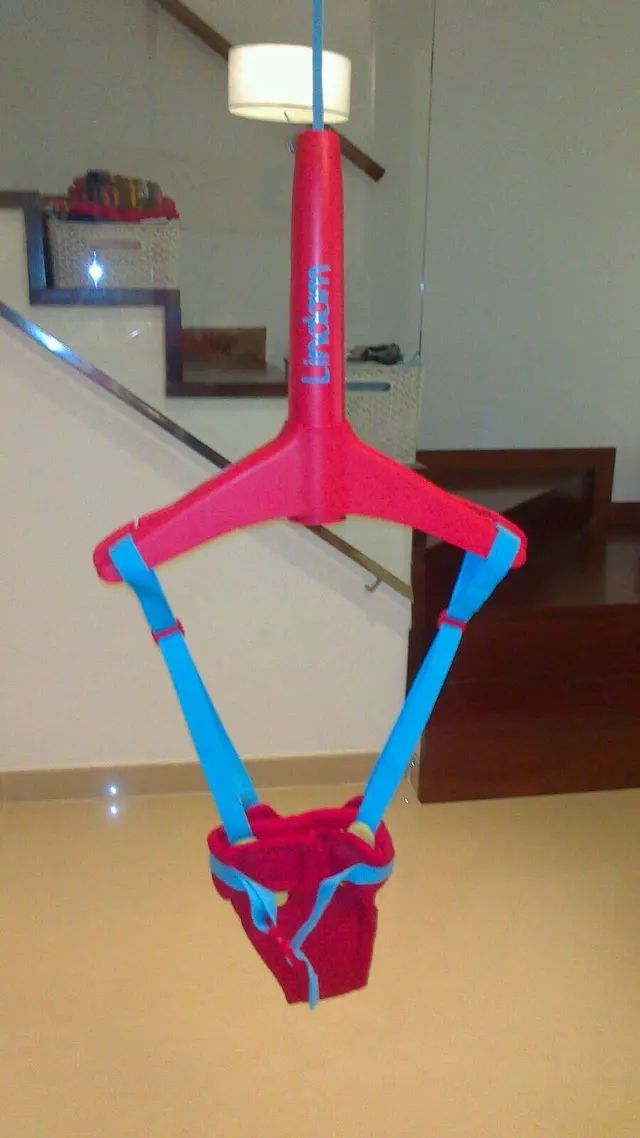 Saltador de puerta para bebés LINDAM