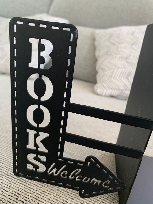 Soporte libros. Sujetalibros.