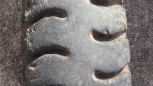 NEUMATICO 700-15 INDUSTRIAL