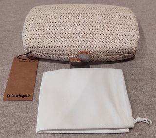 Clutch bolso cartera fiesta rafia gris pedreria de segunda mano por 38 EUR  en Castellón de la Plana en WALLAPOP