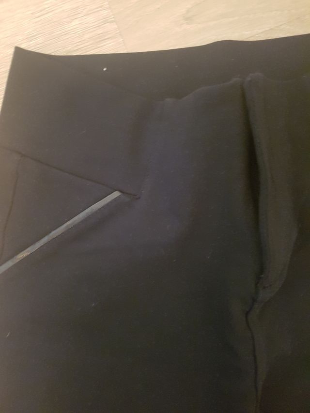 Pantalon malla Stradivarius