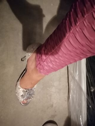 Zapatos de taco medio, talla 36 de segunda mano por 5 EUR en Calella en  WALLAPOP