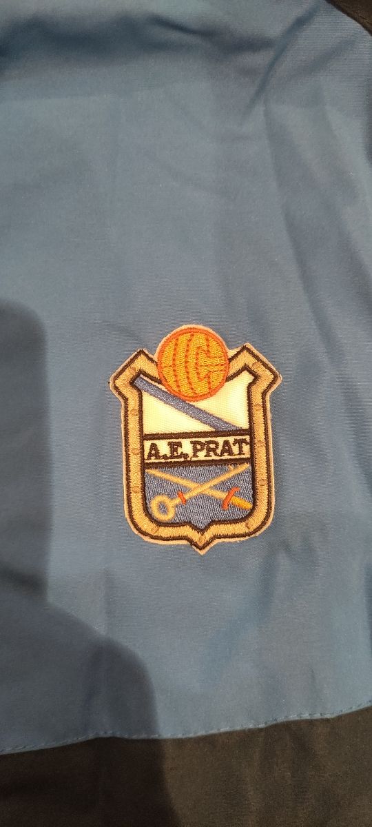 abrigo,parca, chaqueta ae.prat, futbol