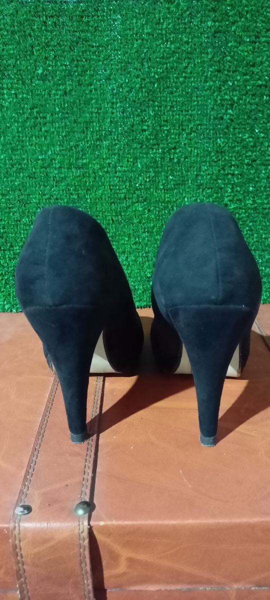 Tacones negros 