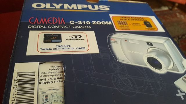 camara digital olympus.con tarjeta de memoria.