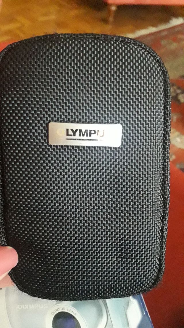 camara digital olympus.con tarjeta de memoria.