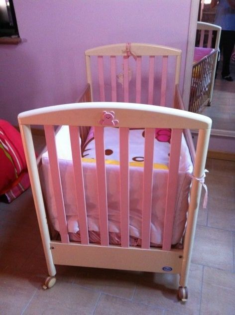 lettino e fasciatoio completo