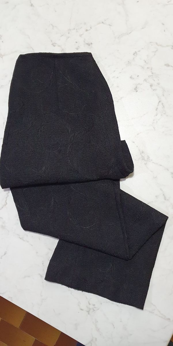 pantaloni neri eleganti vintage
