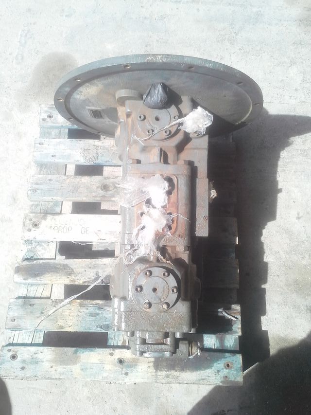 LIEBHERR 914 LITRONIC (BOMBA HIDRAULICA PRINCIPAL)