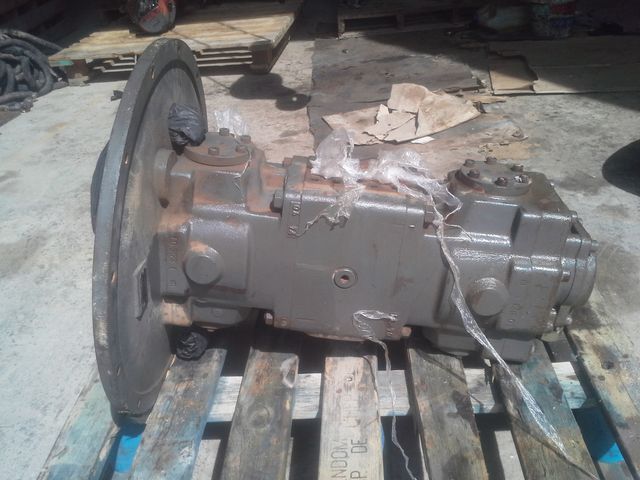 LIEBHERR 914 LITRONIC (BOMBA HIDRAULICA PRINCIPAL)