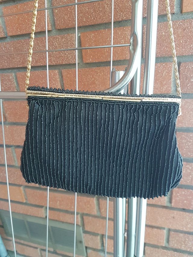 pochette elegante nera