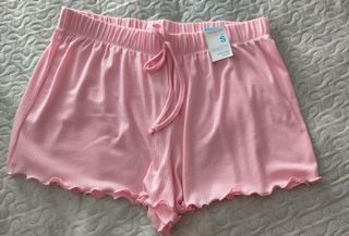 Pantalón corto pijama mujer de Primark de segunda mano por 4 EUR en Córdoba  en WALLAPOP