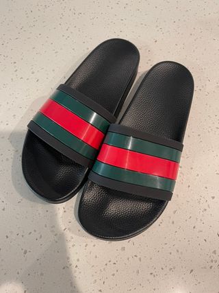 sandalias gucci falsas