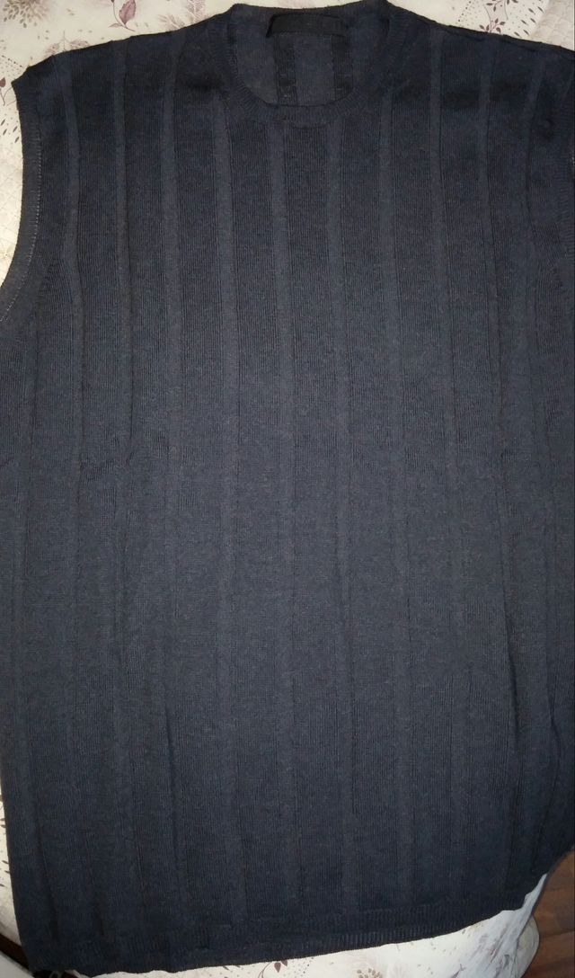 PRADA MAGLIA DI LANA A COSTE NUOVA