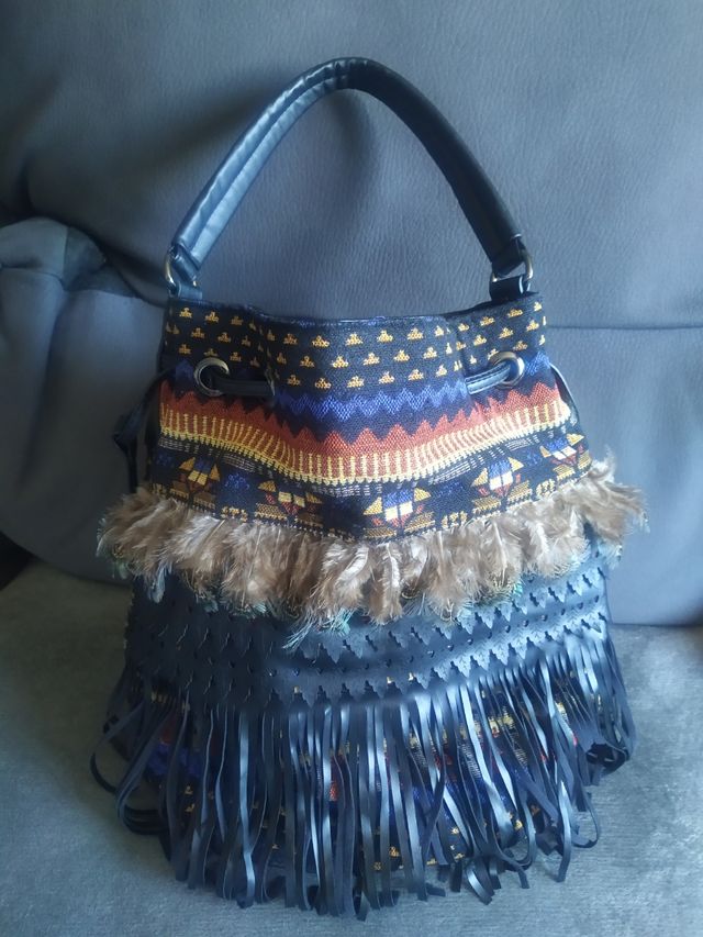 Bolso plumas