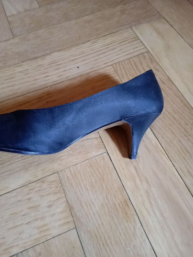 Zapatos de raso. N° 39