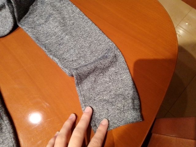 suéter cuello redondo de Bershka, talla S