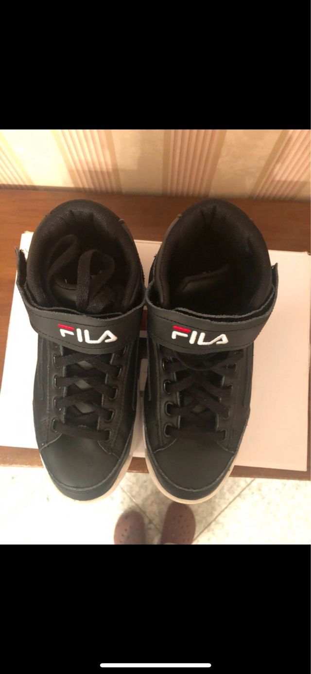 Scarpe della fila