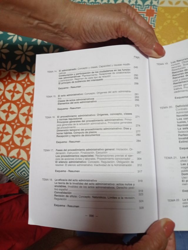 Administrativos de las corporacions locales.