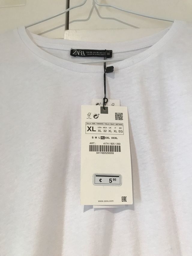 Camiseta blanca nueva