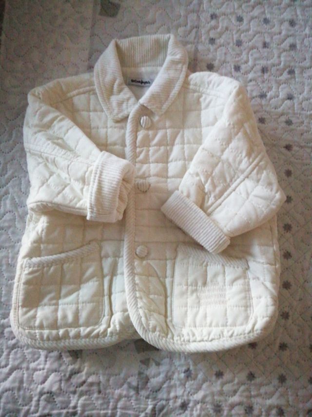 chaqueta bebé de El Corte Inglés
