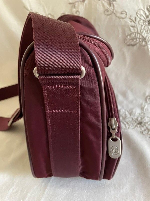 Borsa tracolla Invicta