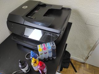 Impresora con escáner de segunda mano por 20 EUR en Madrid en WALLAPOP