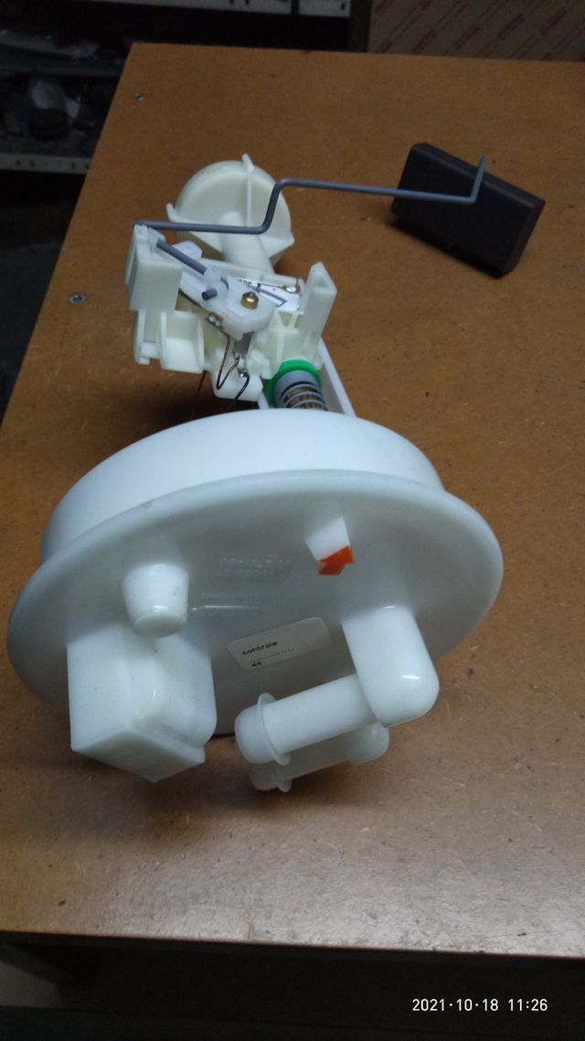 BOMBA GASOLINA HYUNDAI