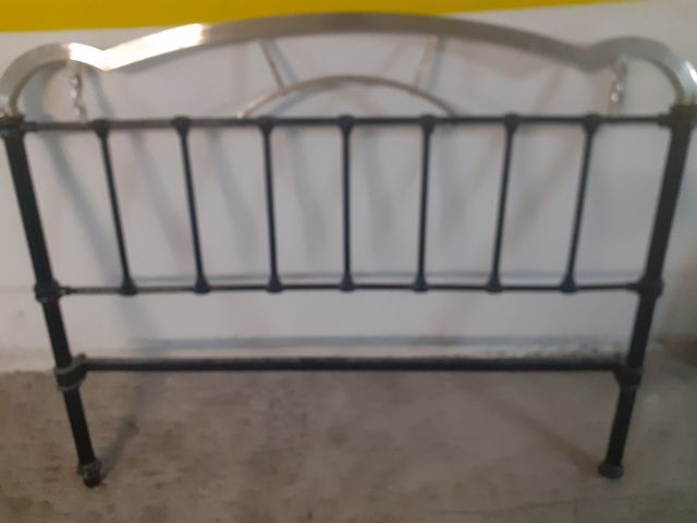 cabecero   y piecero  hierro 