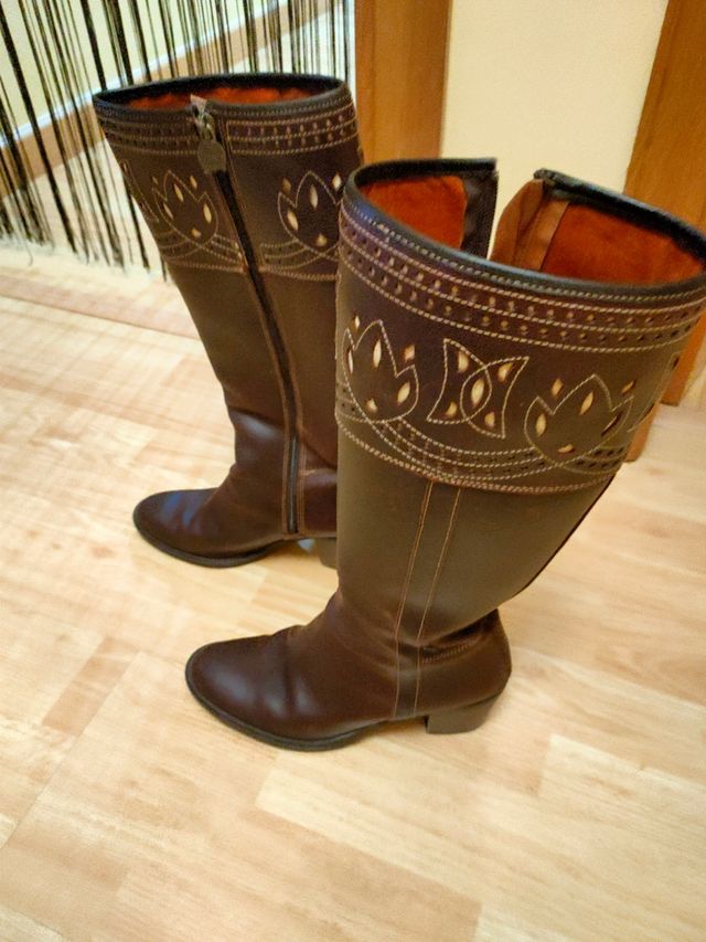 botas de piel