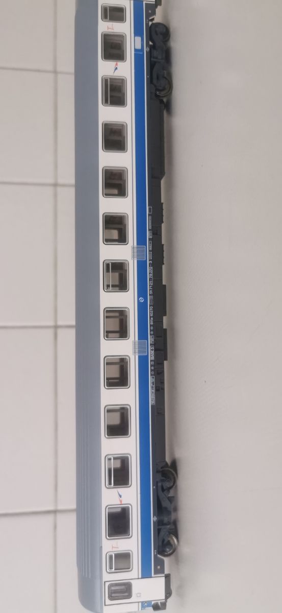 ROCO 45621-Renfe 2CLASE-1:87 EXACTA