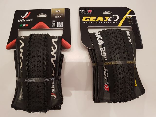 Cubiertas MTB 29x2.00 Vit7toria Aka